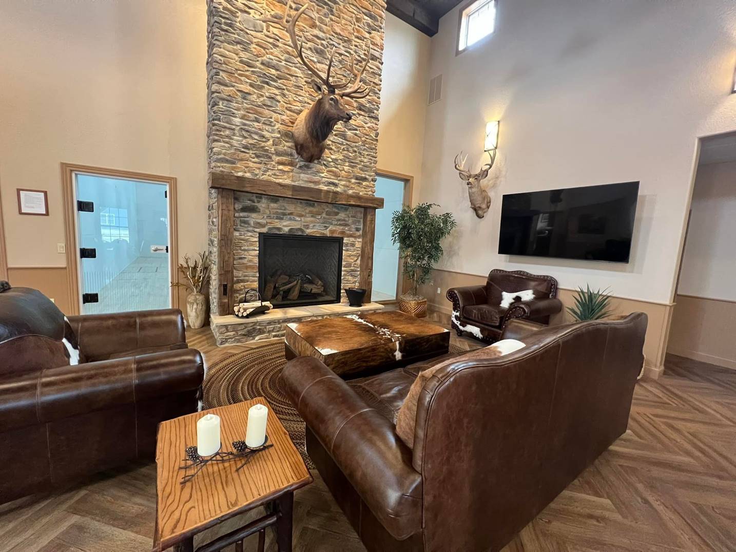 Clubhouse Fireplace with leather couches